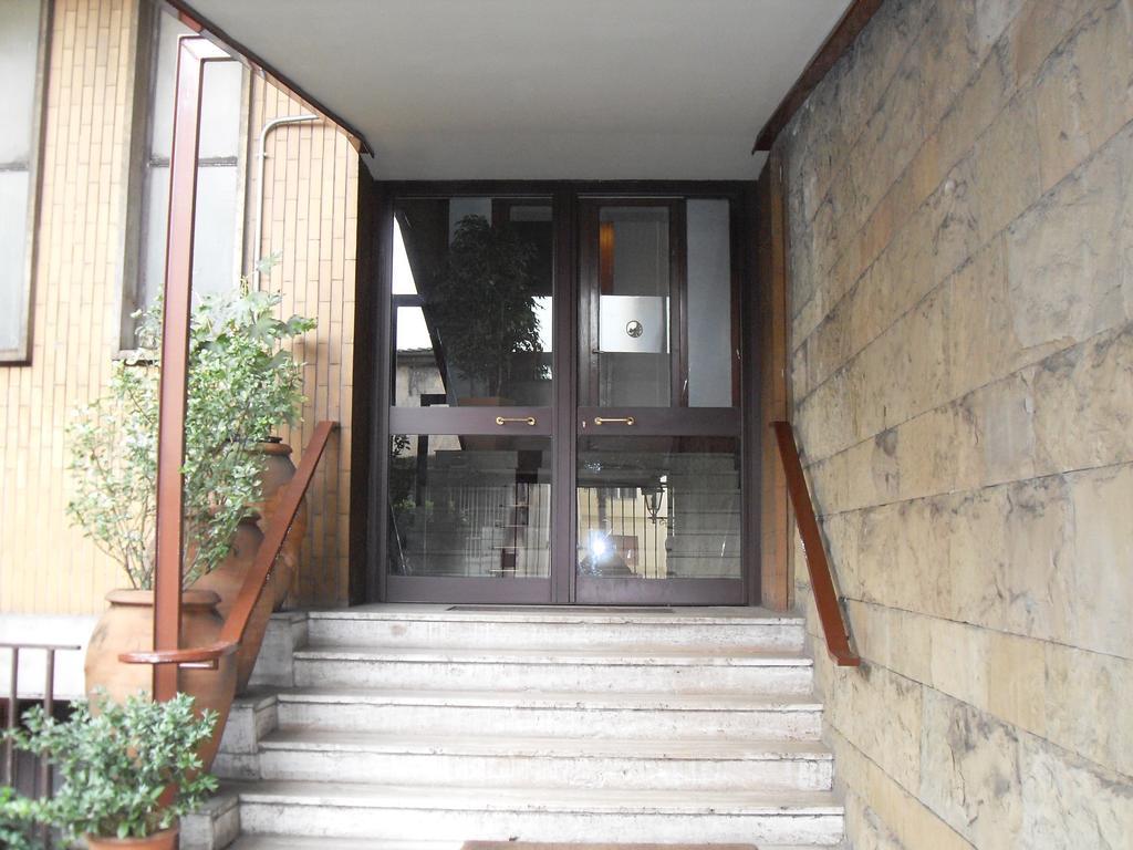 Residenza Giulia Hotel Florence Exterior photo